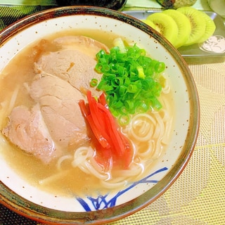 塩豚 (̂•͈Ꙫ•͈⑅)̂୭でソーキそば風うどん